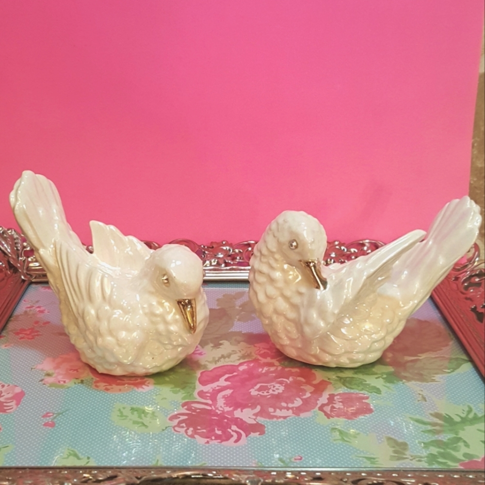 Vintage Hollywood Regency/Mid-century Modern Doves